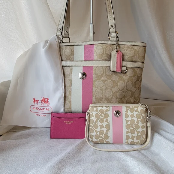 Coach Chelsea Heritage Tote with Matching Wristlet & Card Holder - Picture 1 of 15